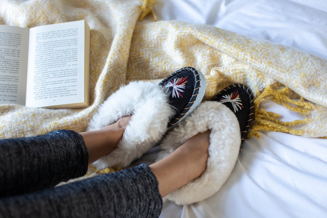 ONAIE handmade women’s slippers