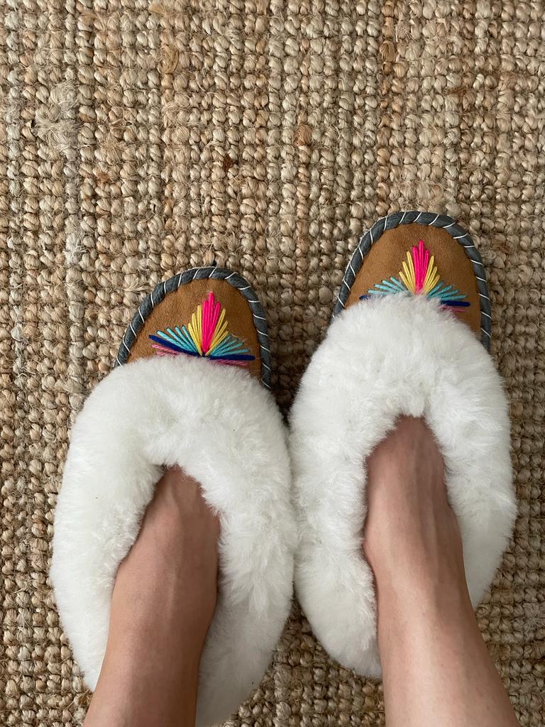 Fireworks Sheepskin Slippers - ONAIE
