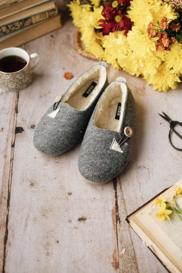 felt slippers vs sheepskin slippers