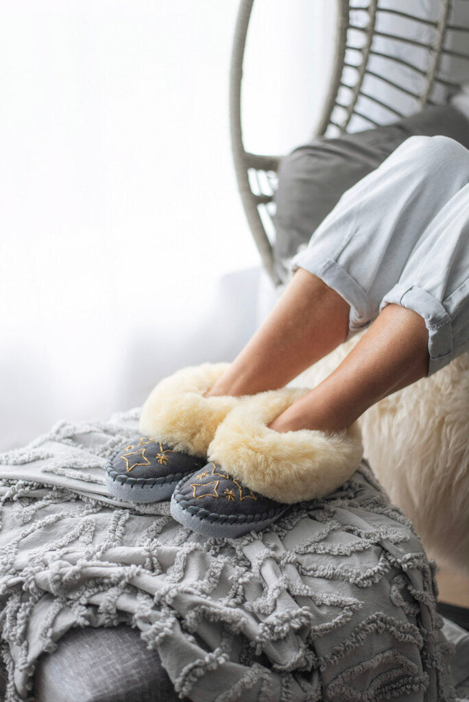 Why slippers make the best gifts - ONAIE