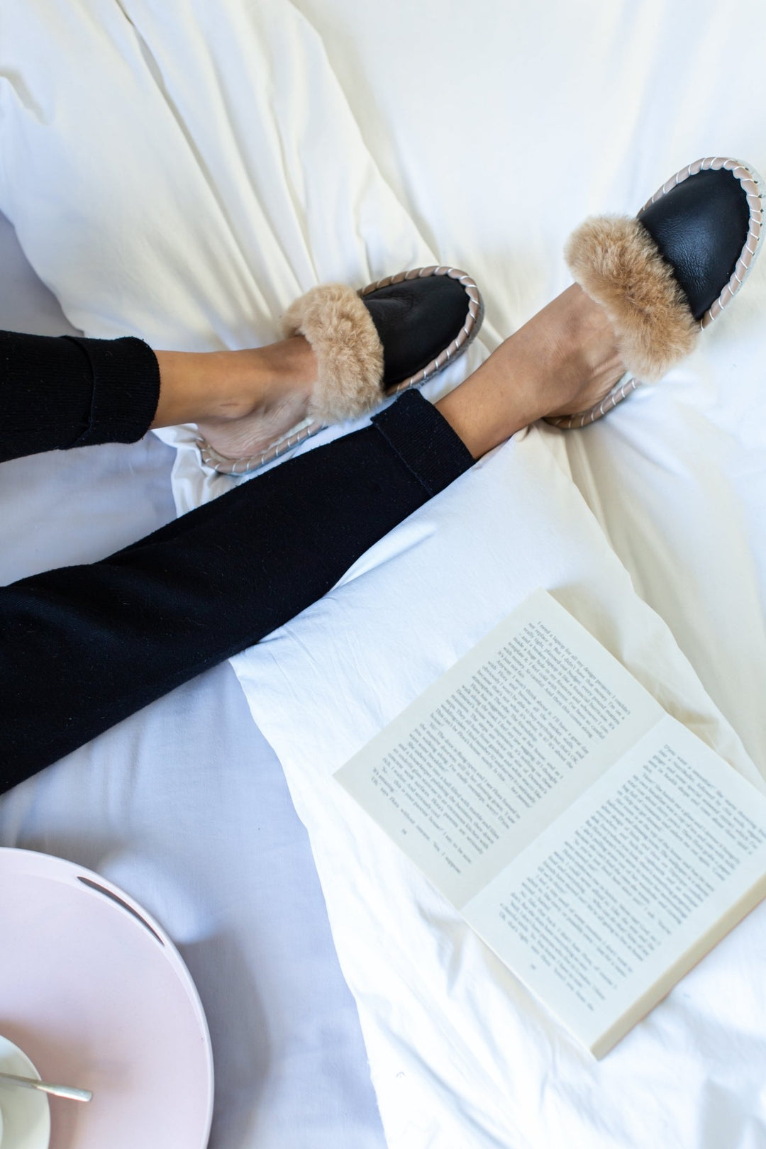 Dark Sheepskin Mule Slippers - ONAIE
