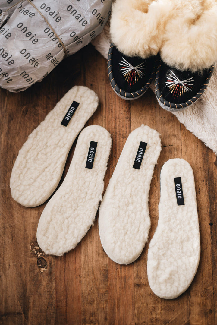 Natural wool insoles for slippers