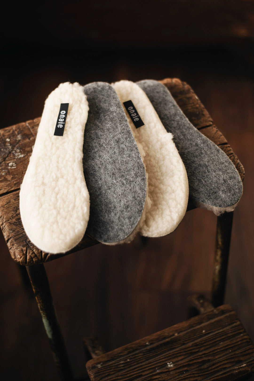 Wool slipper insoles made from natural felt