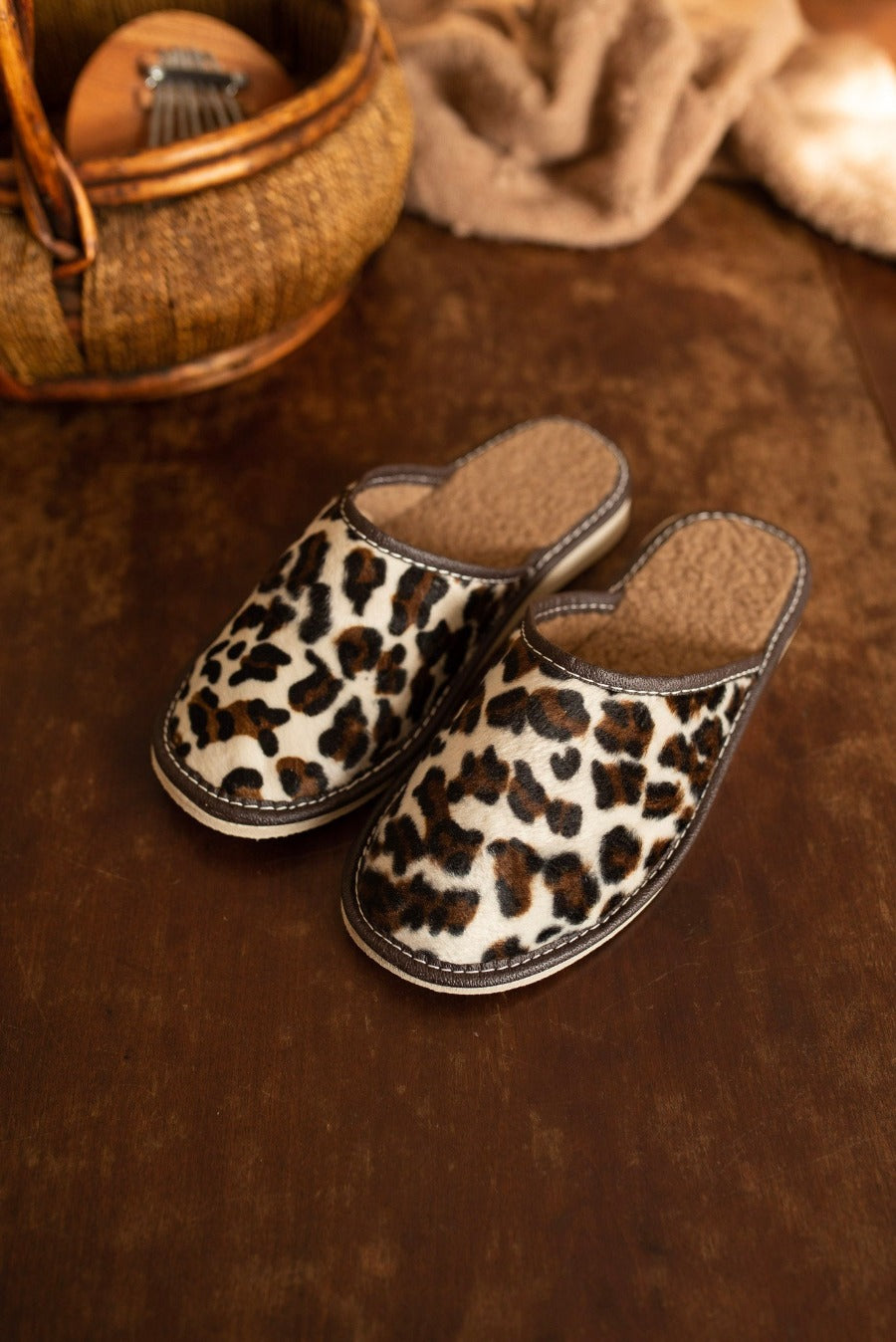 Leopard Wool Slippers