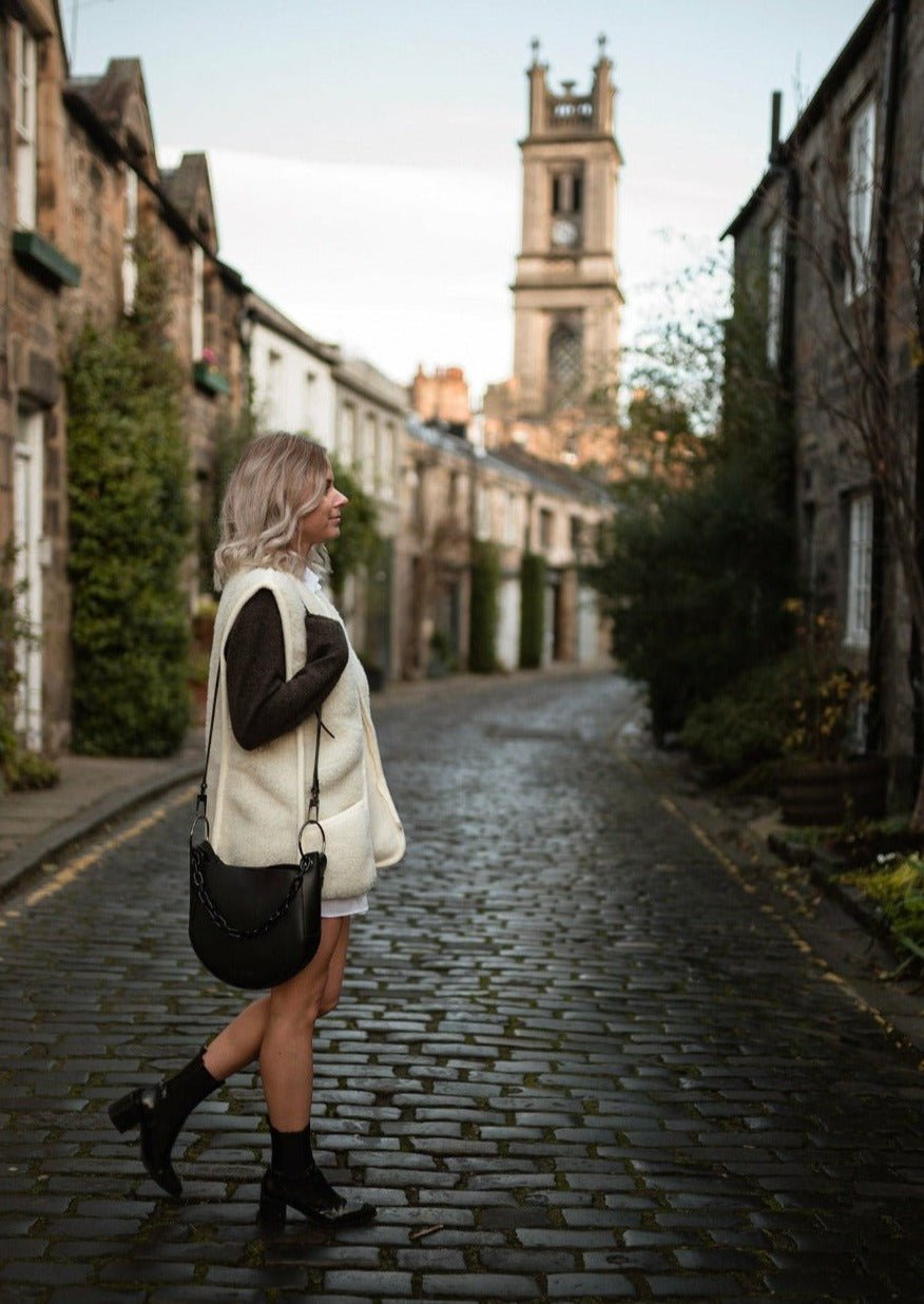 Milk Wool Gilet - ONAIE