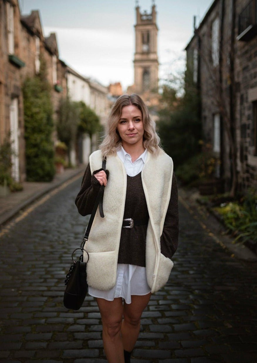 Milk Wool Gilet - ONAIE