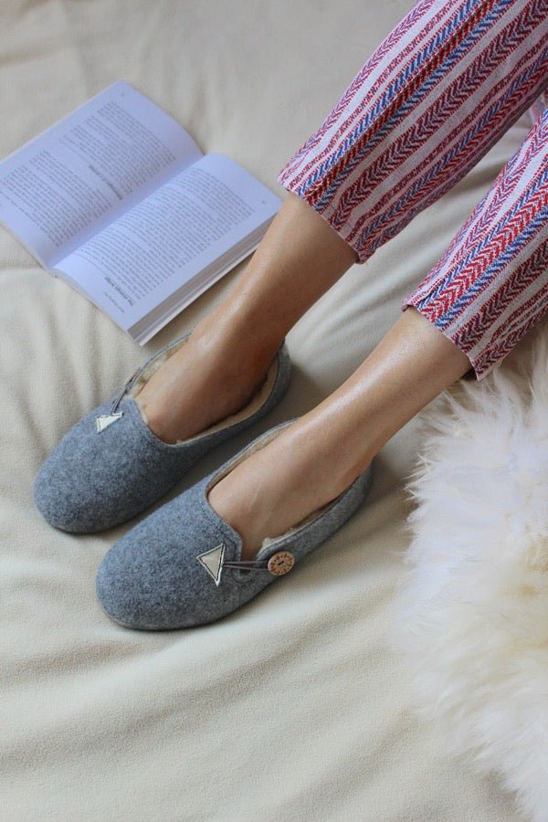 grey felt slippers women wool house slippers
