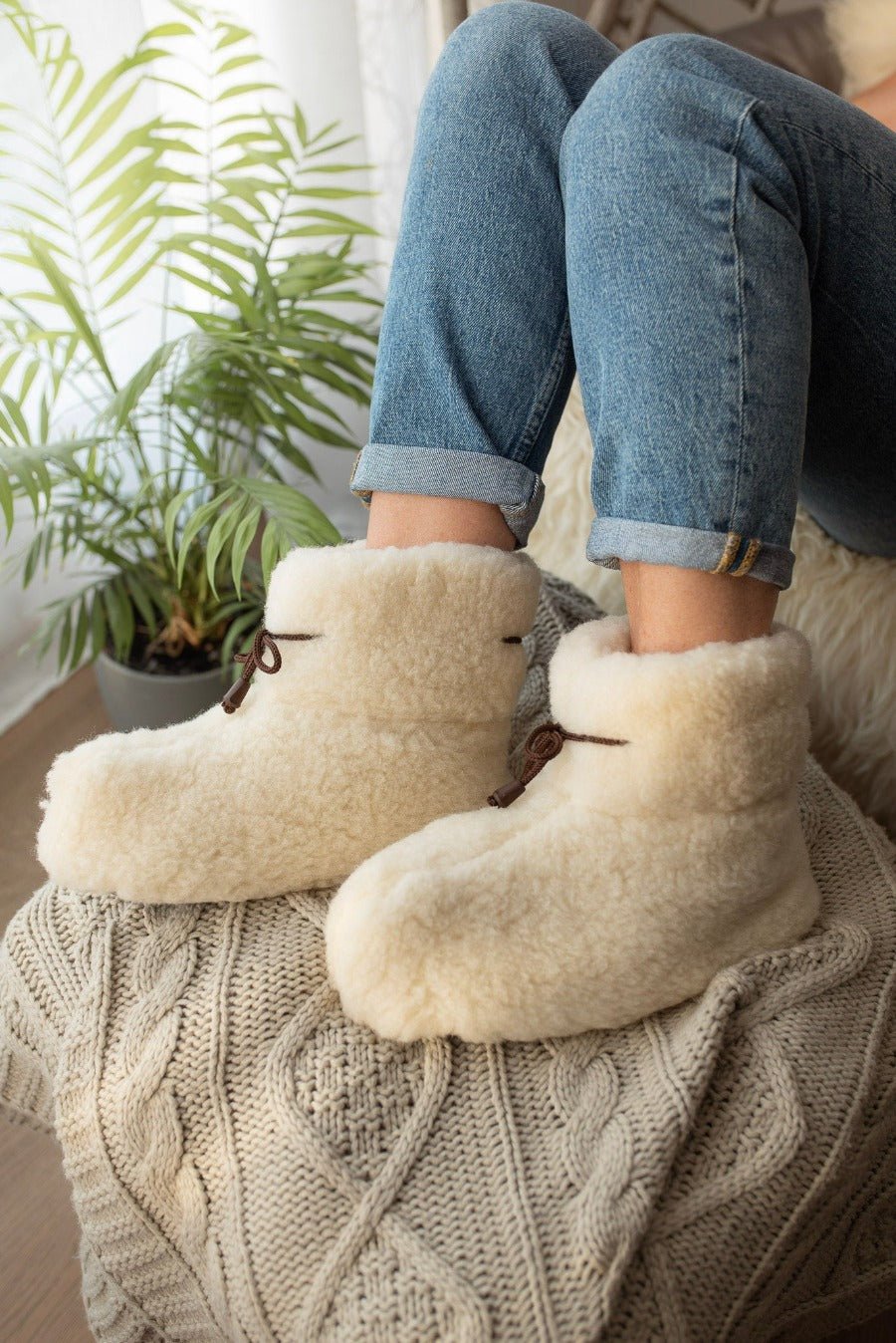 Cream Wool Slipper Boots - ONAIE
