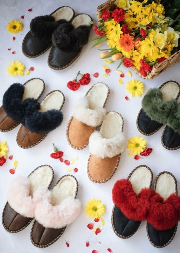 Lucky Dip Women's Sheepskin Mules - ONAIE